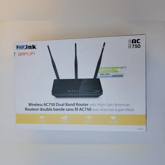Wireless AC750 Dual Band Router - DIR-819 - Picture 4 of 11